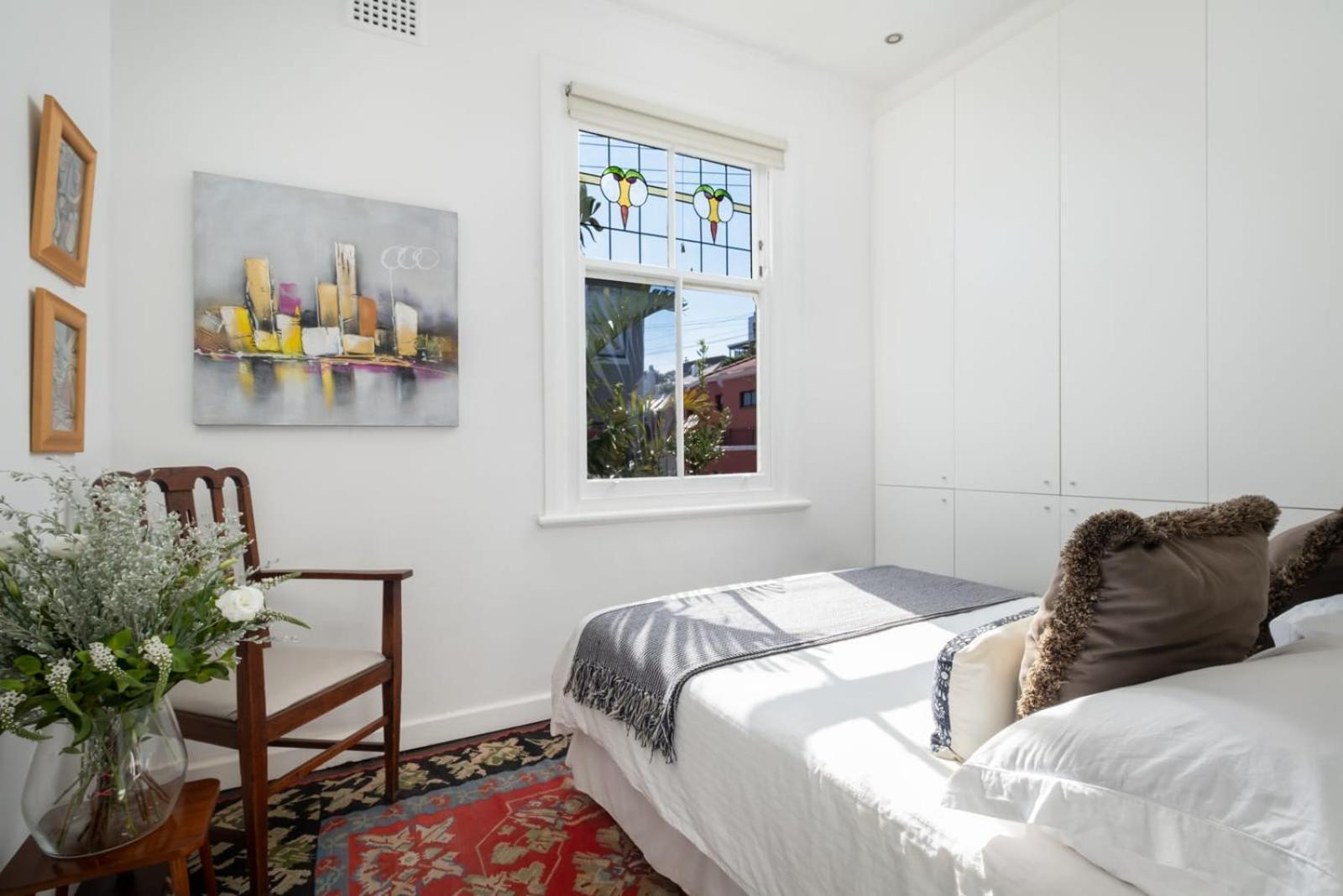 Apartment Timeless Sea Point Retreat Walk To Restaurants Cape Town