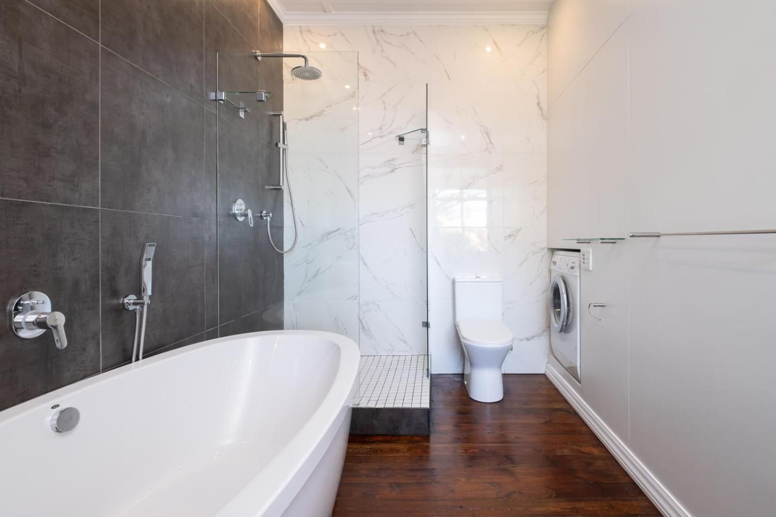 Timeless Sea Point Retreat Walk To Restaurants Apartment Cape Town