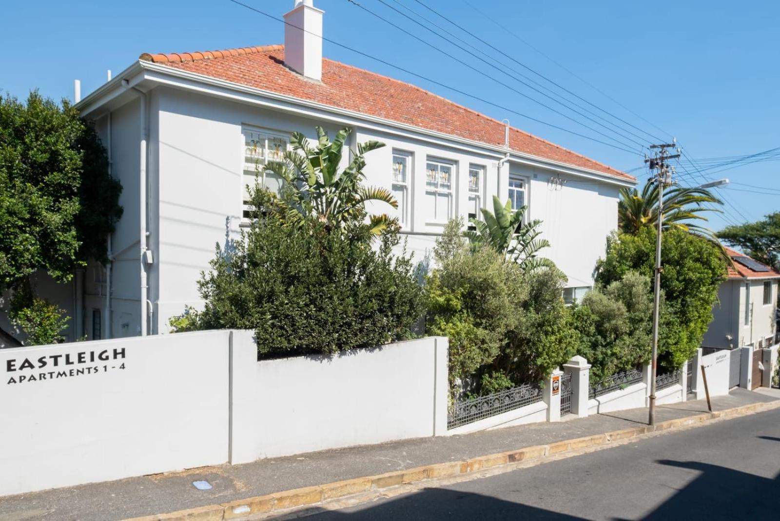 Timeless Sea Point Retreat Walk To Restaurants Apartment Cape Town